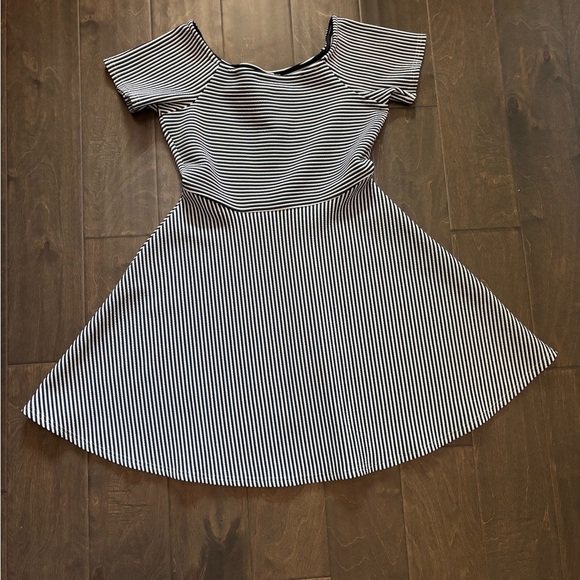 Love Riche Dresses & Skirts - NWT Love Riche Navy Blue and White Striped Mini Dress